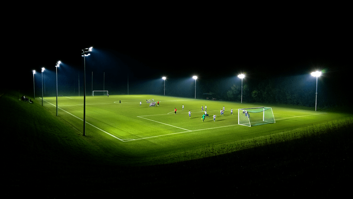 green_gradient_background